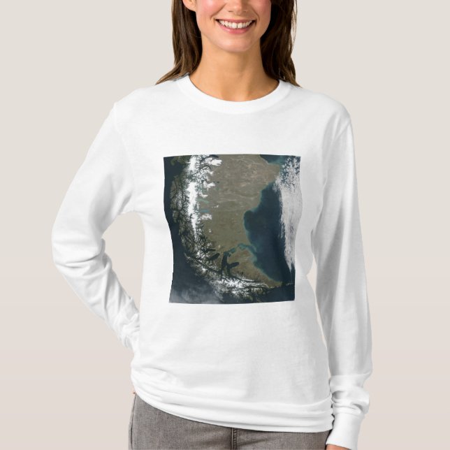Die schroffen, schneebedeckten Anden T-Shirt (Vorderseite)