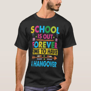 Die Schule ist für immer unterwegs, um einen Hang T-Shirt