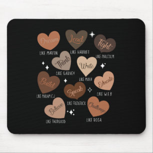 Die schwarze Geschichte mit einer ausgebildeten Fü Mousepad