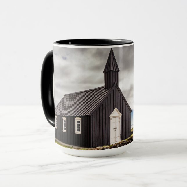 Die Schwarze Kirche Budir, Island Tasse (Vorderseite Links)