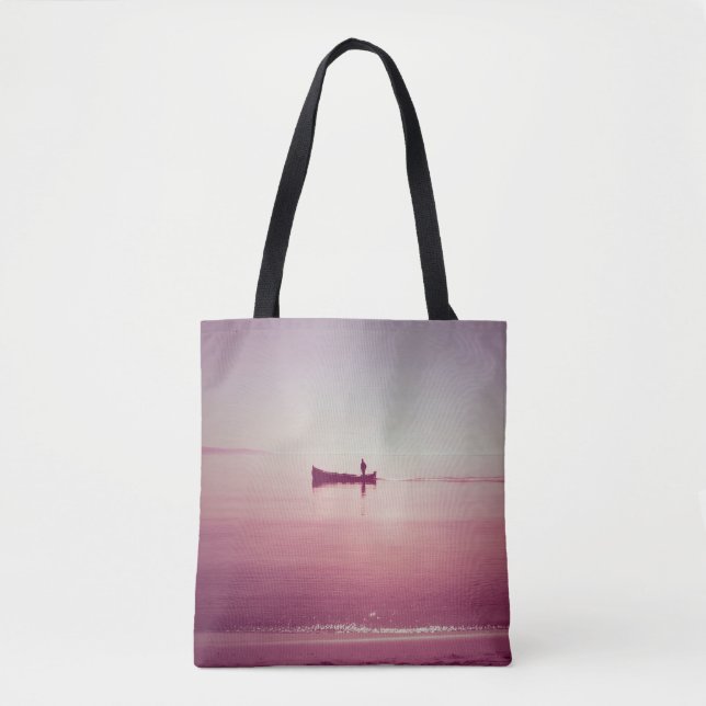 Die Silhouette der Fischer mit dem Schiff im Meer  (Vorderseite)