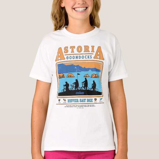 Die Silhouetten der Goonies über Astoria Goondocks T-Shirt (Vorderseite)