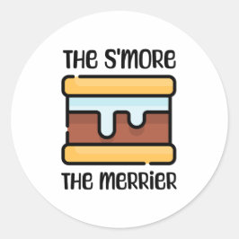 Die S'more der Merrier! Niedliches Camping Runder Aufkleber