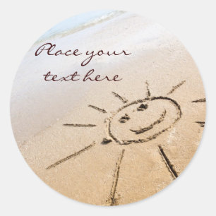 Die Sonne am Strand Runder Aufkleber
