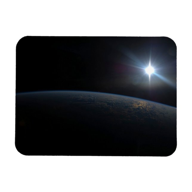 Die Sonne liegt über dem Horizont der Erde. Magnet (Horizontal)