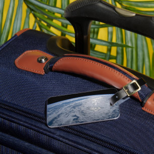 Die Sonne strahlt auf dem Südpazifik. Gepäckanhänger