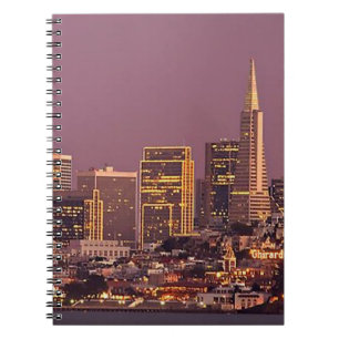 Die Stadt durch die Bucht Notizblock