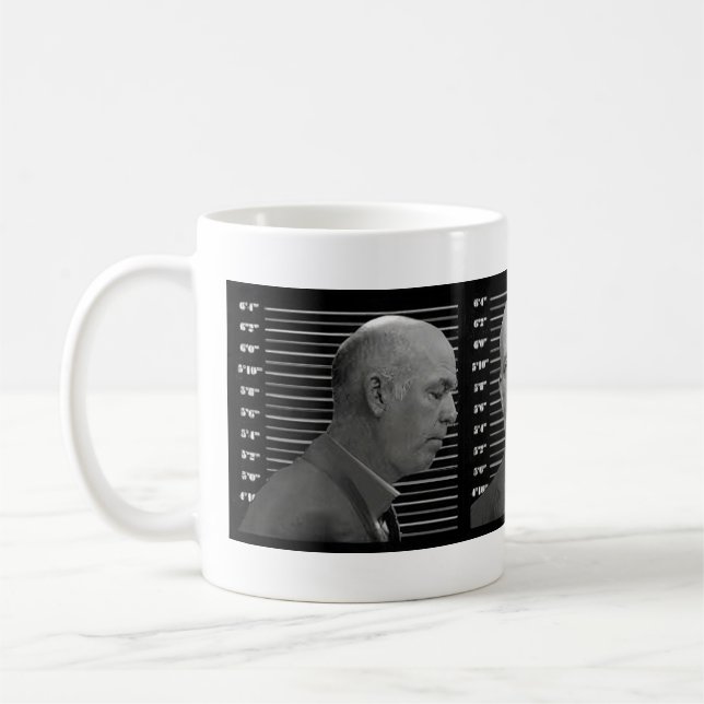 Die strafbare Gouverneurskaffee-Tasse Kaffeetasse (Links)