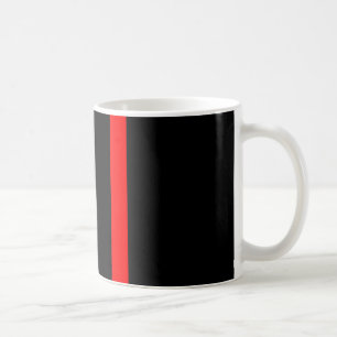 Die symbolische dünne rote Linie Vertikale auf a Tasse