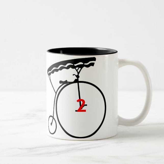 Die Tasse der Gefangen-Zahl-zwei (Rechts)