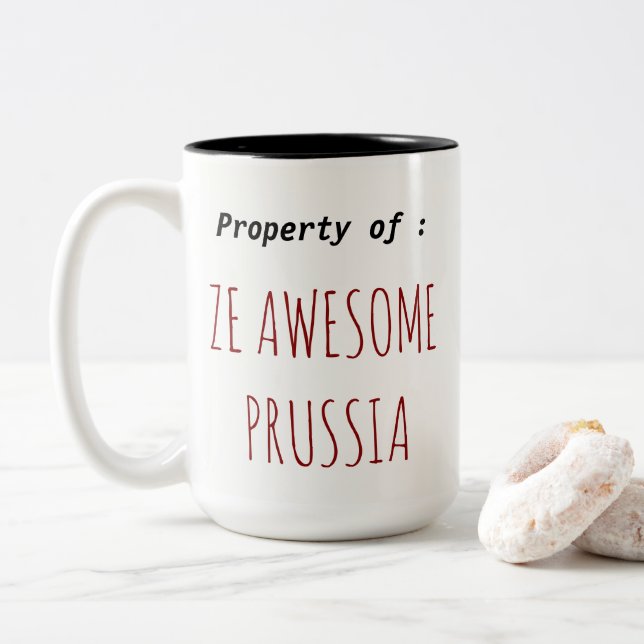 Die Tasse des Preußens von fantastischem (Mit Donut)
