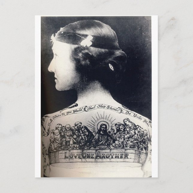 Die tätowierte Flapperin - liebt einander Postkarte (Vorderseite)