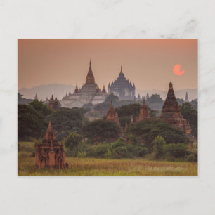 Die Tempel von Bagan in Myanmar Postkarte