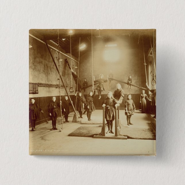 Die Turnhalle des Mädchens an der tauben und Button (Vorderseite)