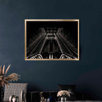 Die U-Bahnstation BLACK AND WHITE FINDE ART