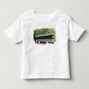 Die überdachte Brücke Stone Mountain bei Stone Kleinkind T-shirt