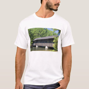 Die überdachte Brücke Stone Mountain bei Stone T-Shirt