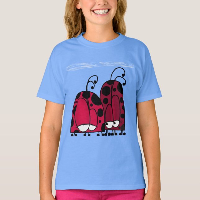 Die unangeforderte Liebe Ladybug Illustration T-Shirt (Vorderseite)