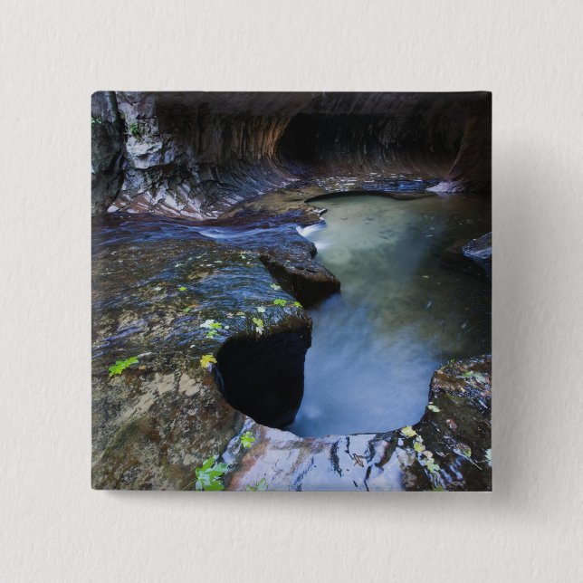 Die Untergrundbahnschlitzschlucht Button (Vorderseite)