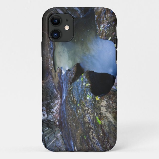 Die Untergrundbahnschlitzschlucht Case-Mate iPhone Hülle (Rückseite)