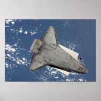 Die Unterseite des Space Shuttles Discovery 2