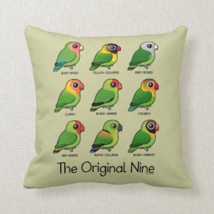 Die ursprünglichen neun kissen