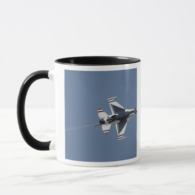 Die US-Luftwaffe Thunderbird Tasse (Links)
