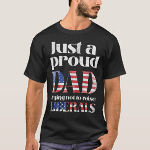 Die USA sind nur ein stolzer Vater, der versucht, T-Shirt