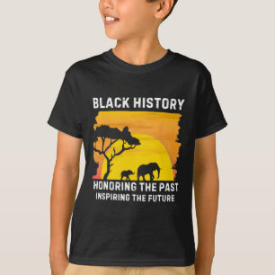 Die Vergangenheit ehren, die Zukunft inspirieren S T-Shirt