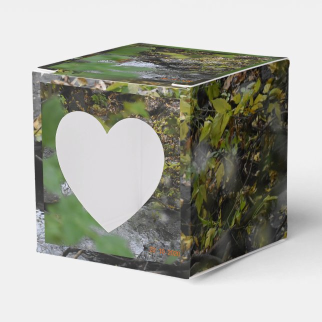 Die Verzauberungen der Erde Geschenkschachtel (Vorderseite)