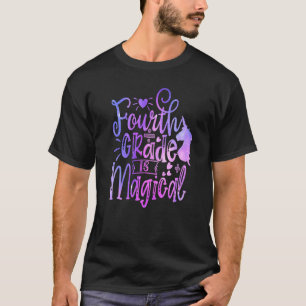 Die vierte Klasse ist ein magisches Einhorn zurück T-Shirt