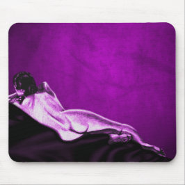 Die weibliche Form Mousepad