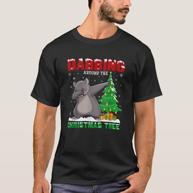 Die Weihnachtsbaum-Wombat-Weihnachtskosten umgehen T-Shirt (Vorderseite)