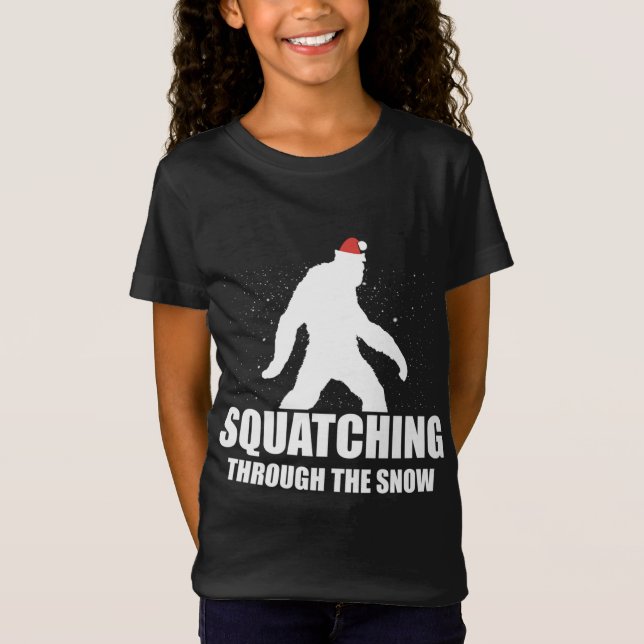 Die Weihnachtsfeiertage im Schnee T-Shirt (Vorderseite)