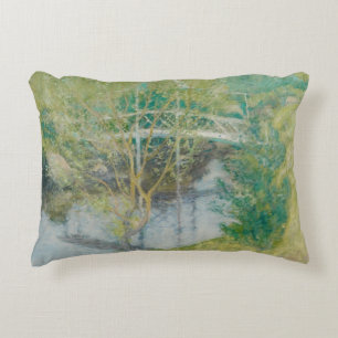 Die weiße Brücke, c.1895 (Öl auf Leinwand) Dekokissen
