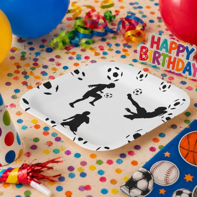 Die Welt des Fußball-Papiertellers Pappteller (Von Creator hochgeladen)