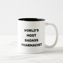 Die weltgrößte Badass-Apotheker-Tasse