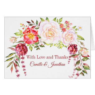 Die wildes Rosa-Rosen, die Grün zusammenbringen,