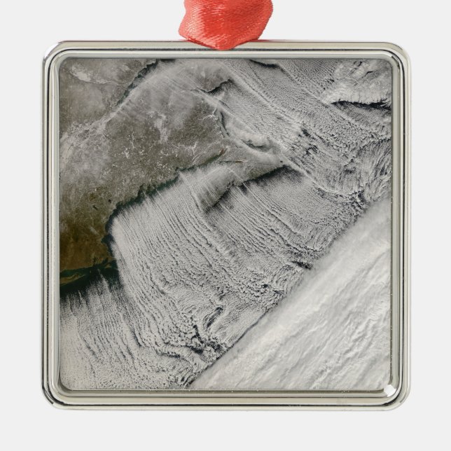 Die wolkigen Straßen vor Neuengland und den Mariti Silbernes Ornament (Vorne)