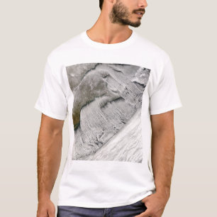 Die wolkigen Straßen vor Neuengland und den Mariti T-Shirt