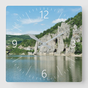 Die wunderschönen Felsen. Bulgarien Quadratische Wanduhr