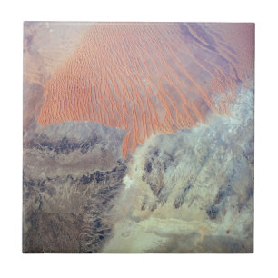 Die Wüste der Sahara in Algerien, Nordafrika. Fliese