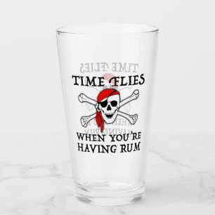 Die Zeit fliegt, wenn man Rum hat Glas