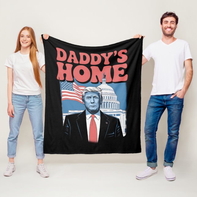 Die Zuhause von Präsident Trump Daddy bringt Ameri Fleecedecke (Beispiel)