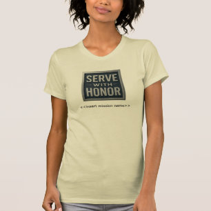 Dienst mit Ehrenzeichen™ (LDS Mission) T - Shirt v