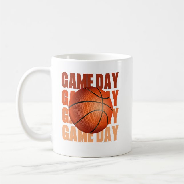 Dies ist der Fan des Saisonbasketballspiels Kaffeetasse (Links)