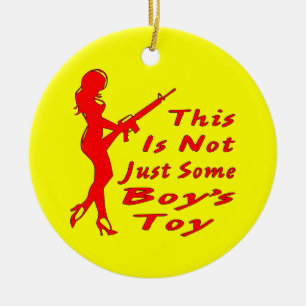 Diese AR15 ist nicht nur ein Spielzeug für Jungen Keramikornament