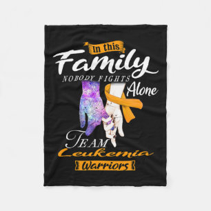 Diese Familie kämpft niemand allein gegen Leukämie Fleecedecke