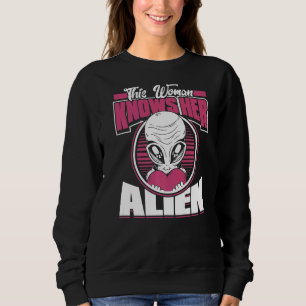 Diese Frau kennt ihre Außerirdischen außerhalb der Sweatshirt