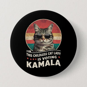 Diese kinderlose Katze-Lady wählt Kamala Button